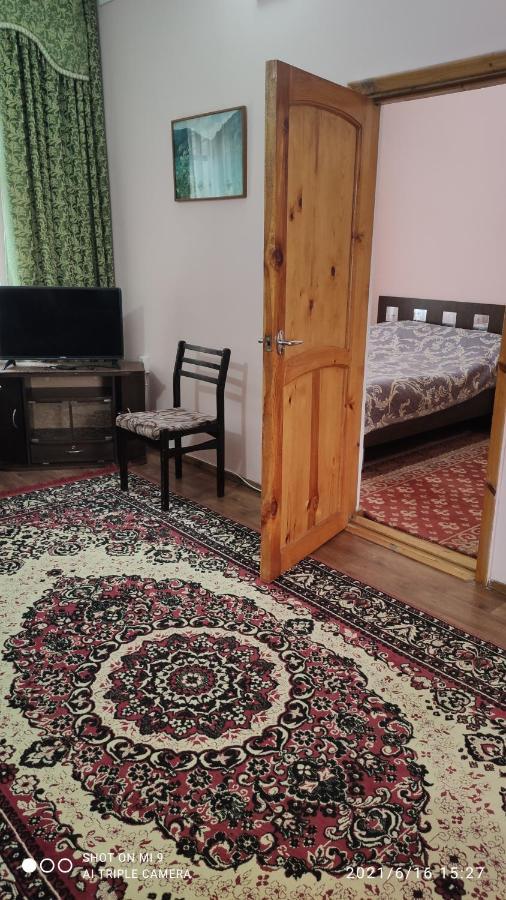 Maksat Guest House Cholpon-Ata Εξωτερικό φωτογραφία